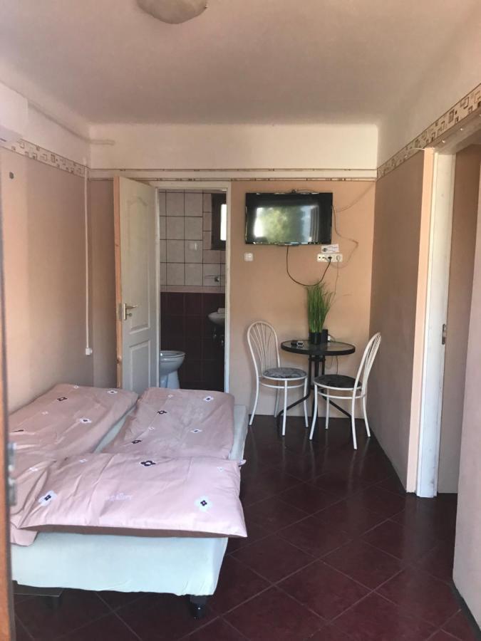 Edu Apartman Hajdúszoboszló 외부 사진